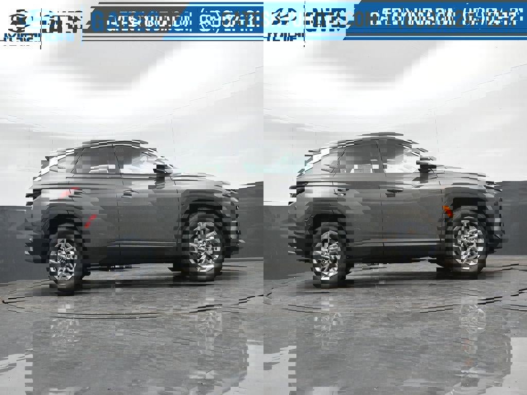 New 2026 Hyundai Tucson SE image 33