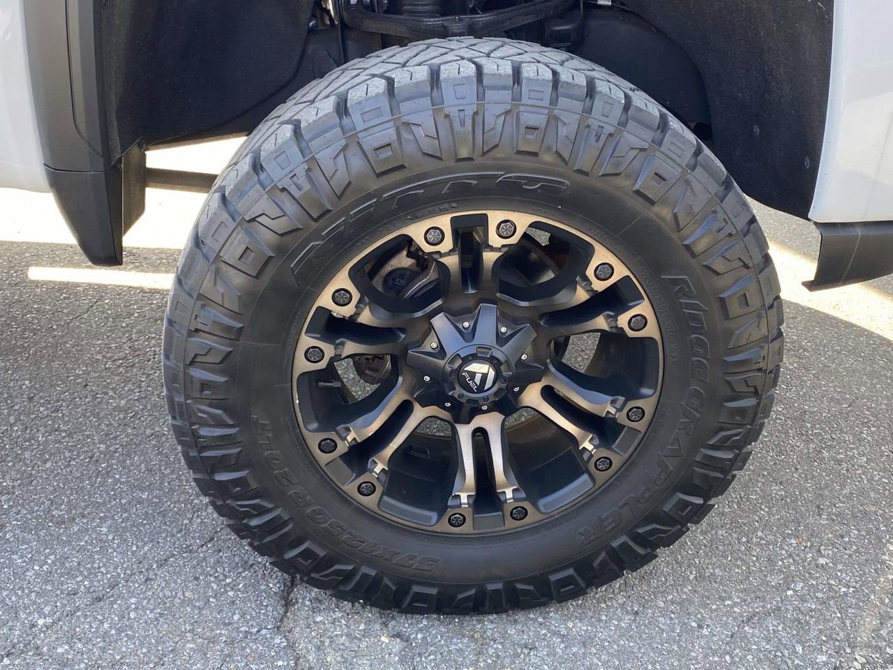 Used 2020 GMC Sierra 2500 Denali w/ Denali Ultimate Package image 9