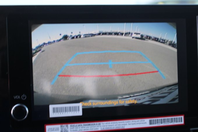 New 2026 Toyota Sienna LE FWD image 17