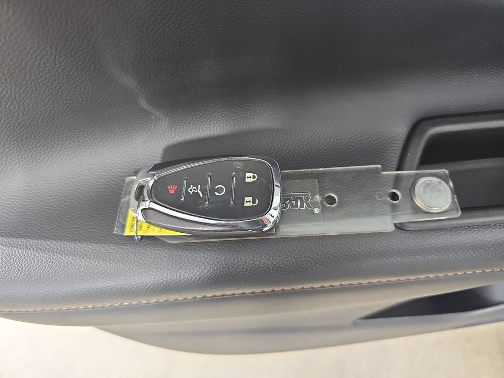 Used 2020 Chevrolet Equinox Premier FWD image 40
