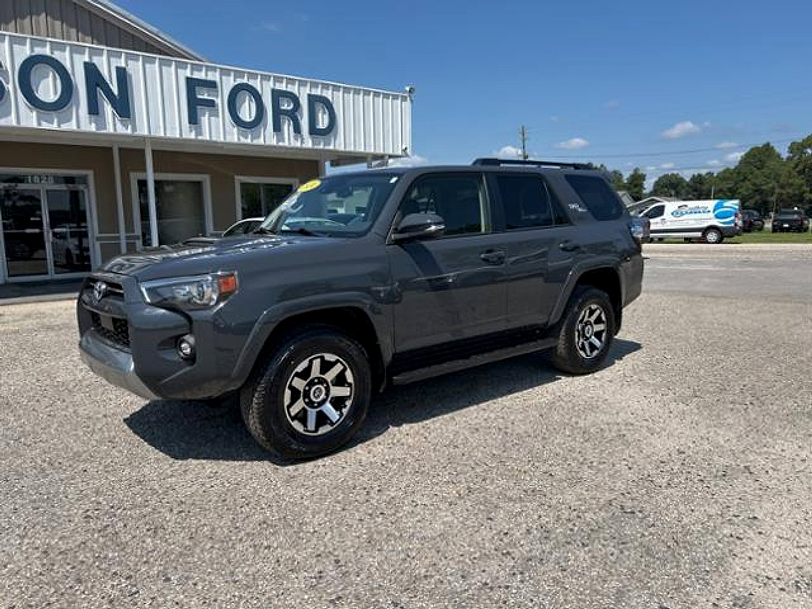 Used 2024 Toyota 4Runner TRD Off-Road Premium image 2