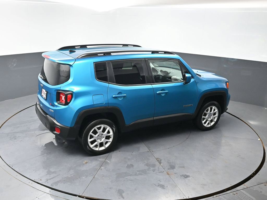 Used 2020 Jeep Renegade Latitude w/ Cold Weather Group AWD/4WD image 41