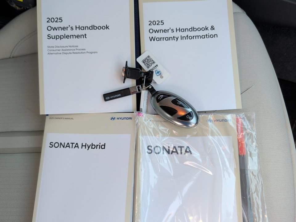 Certified 2025 Hyundai Sonata SEL FWD image 34