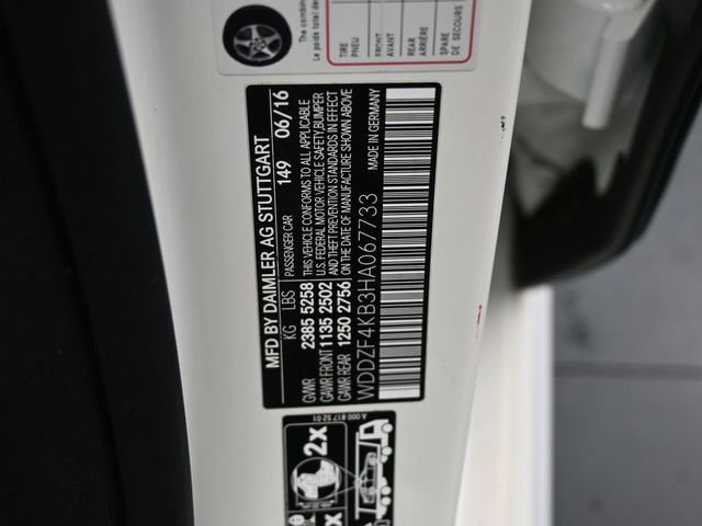 Used 2017 Mercedes-Benz E 300 4MATIC image 19