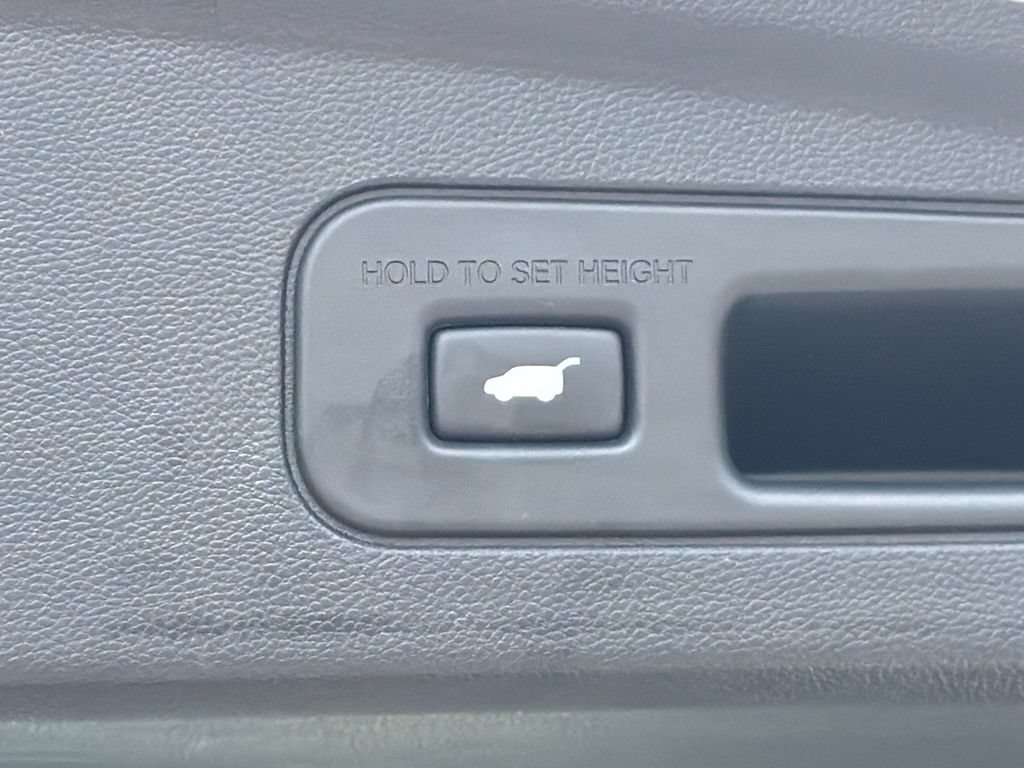 Used 2024 Acura MDX SH-AWD image 21