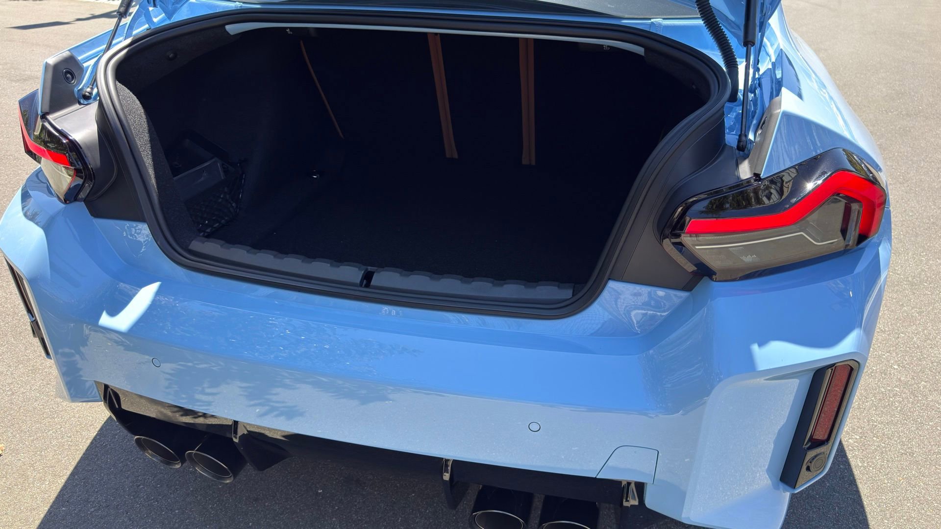 Used 2024 BMW M2 w/ Lighting Package RWD image 27