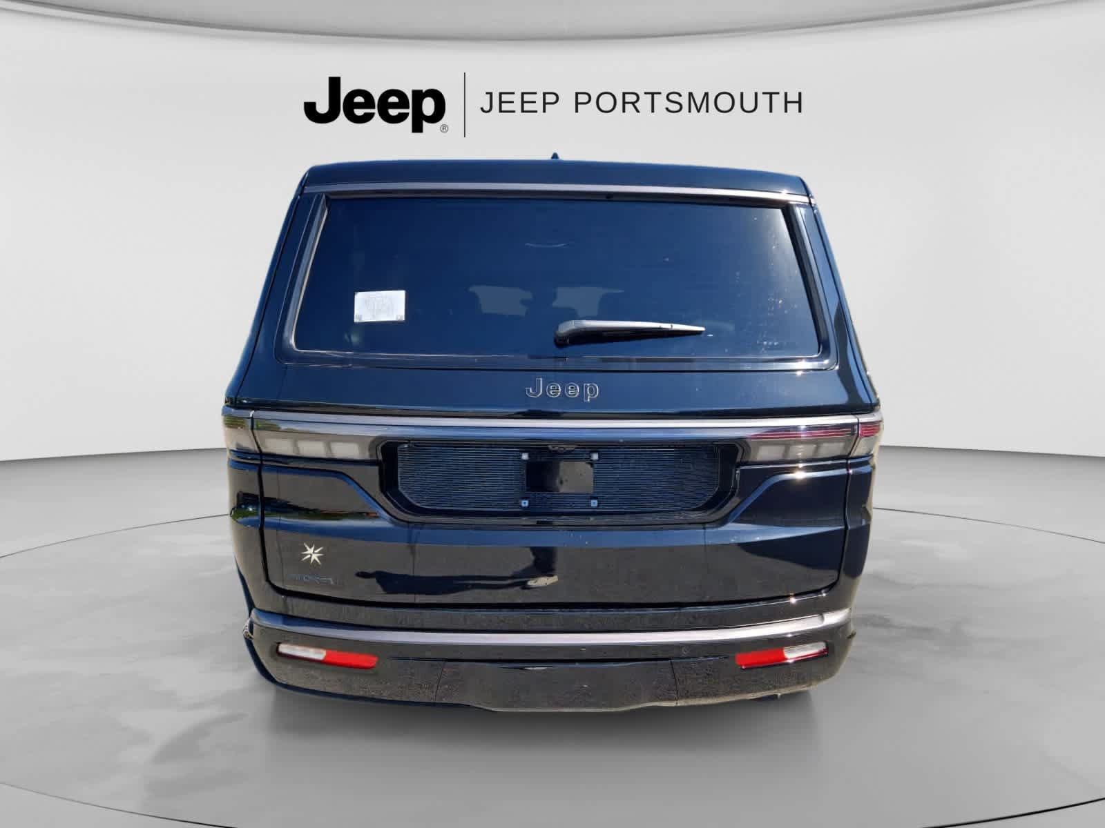 New 2026 Jeep Grand Wagoneer Limited w/ Premium Group II AWD/4WD image 5