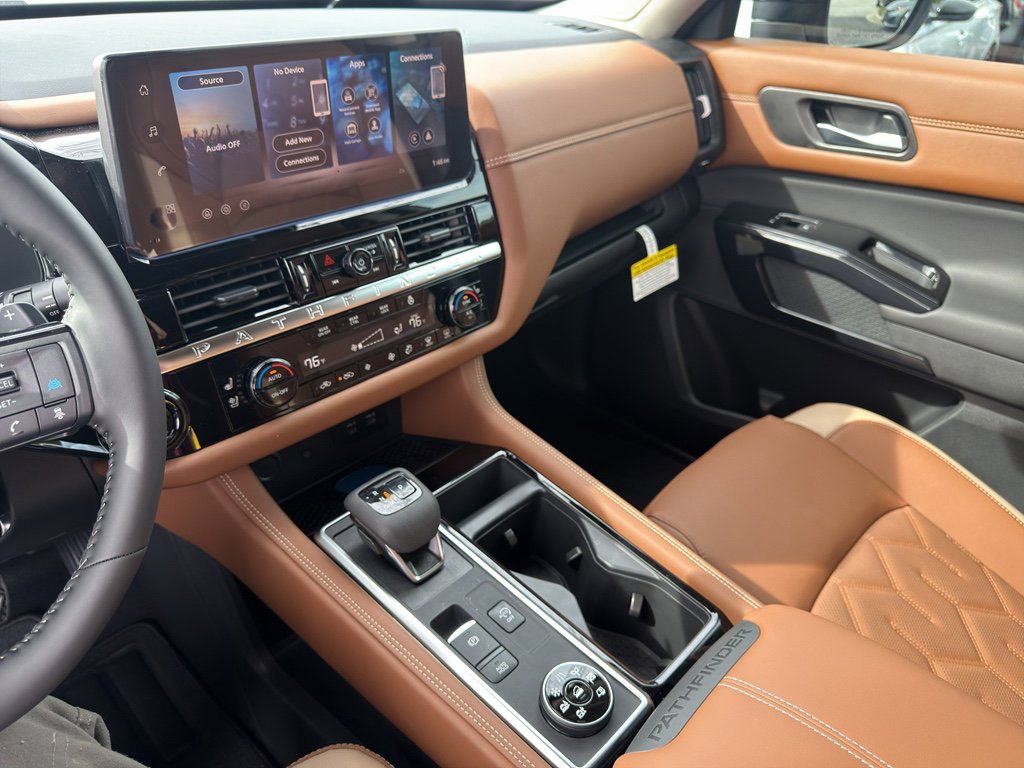New 2026 Nissan Pathfinder Platinum image 24