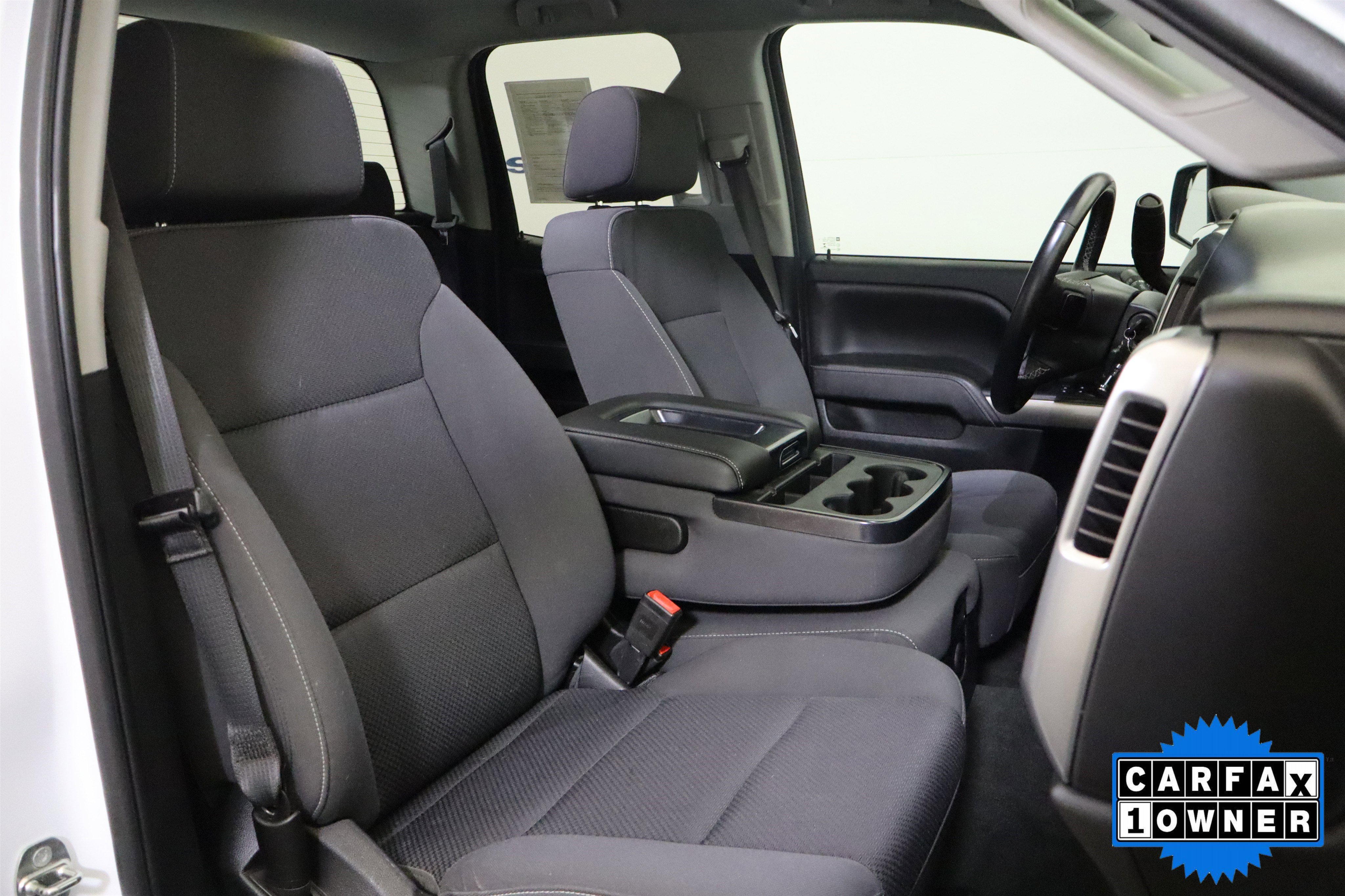 Used 2018 Chevrolet Silverado 1500 LT w/ All Star Edition image 20