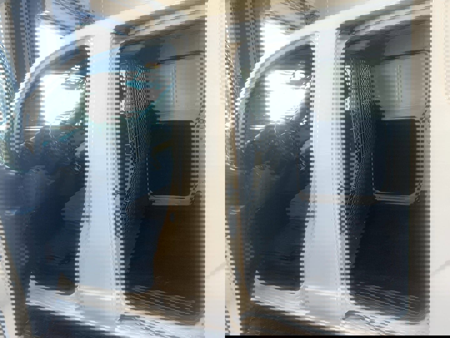 Used 2020 Nissan NV200 SV w/ Back Door Glass Package image 22