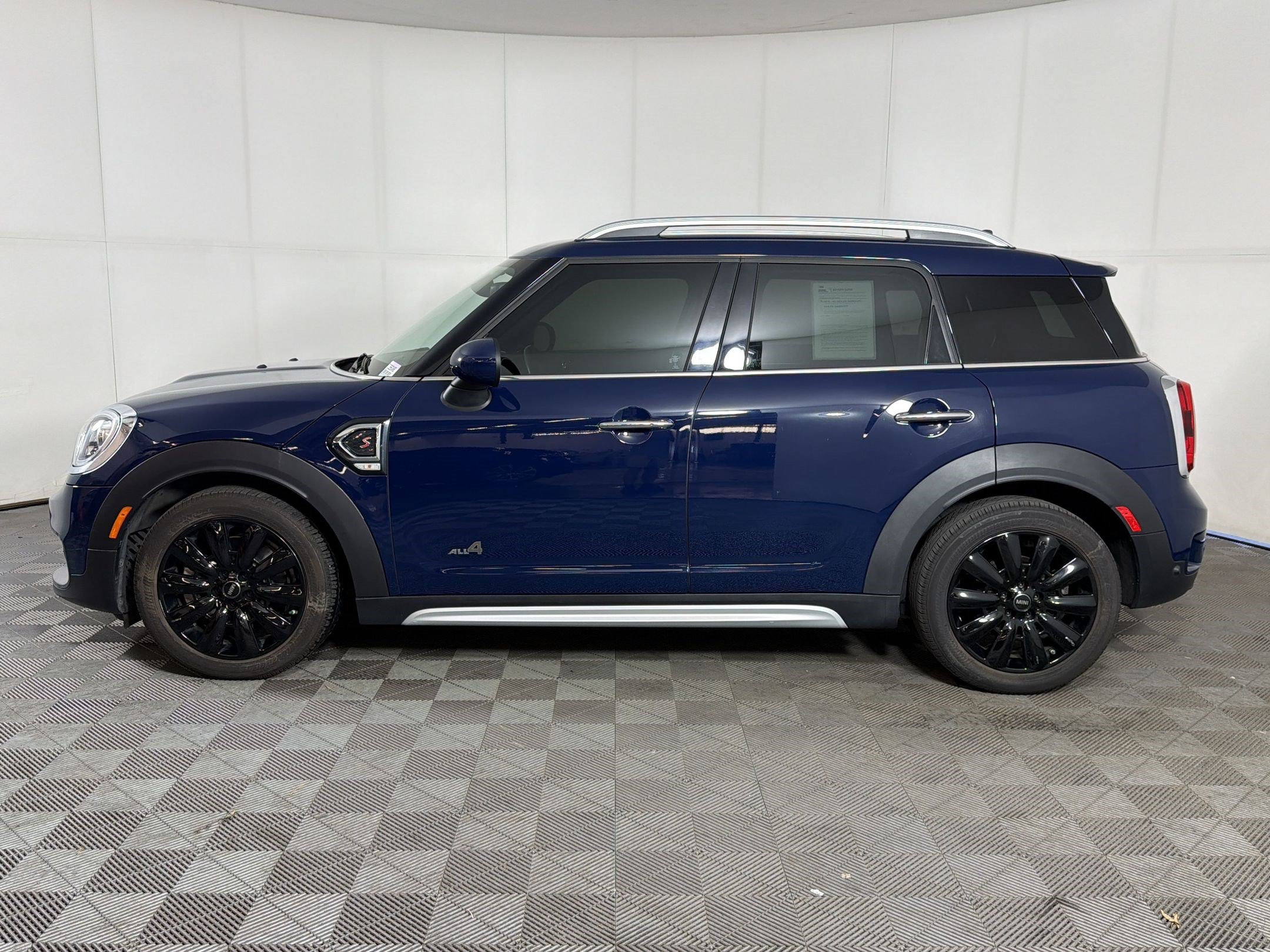 Used 2018 MINI Cooper Countryman S AWD/4WD image 2