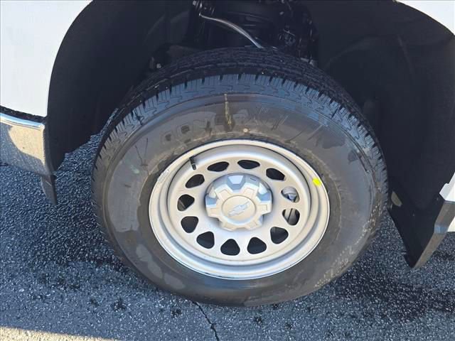 New 2026 Chevrolet Silverado 1500 W/T w/ WT Safety Package image 15