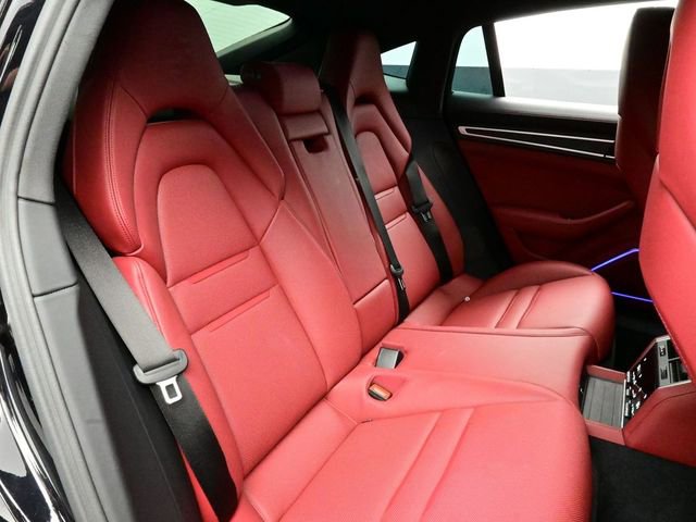 Certified 2023 Porsche Panamera 4 image 18