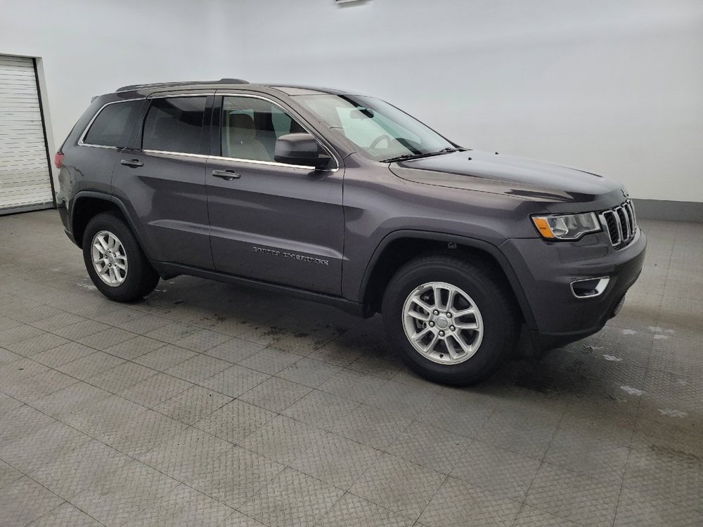 Used 2020 Jeep Grand Cherokee Laredo image 11