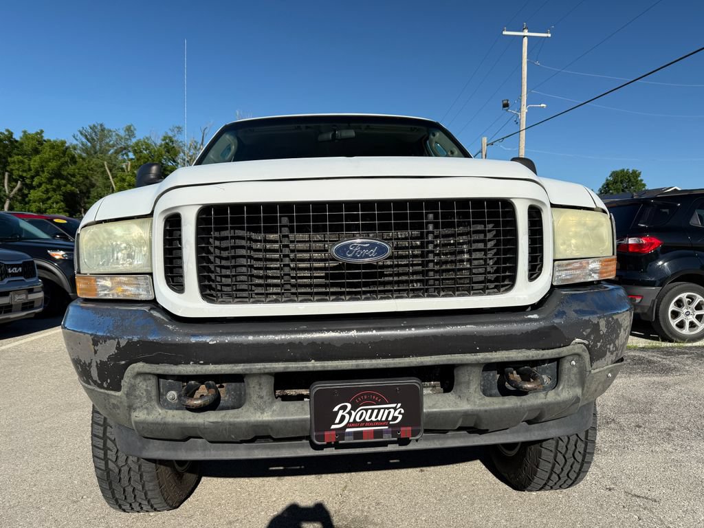 Used 2004 Ford Excursion 4WD image 2