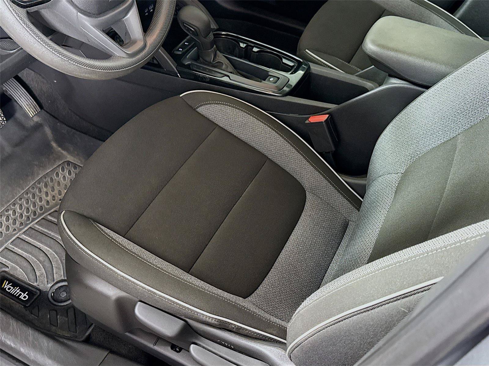Used 2025 Chevrolet TrailBlazer LS w/ LS Convenience Package FWD image 11