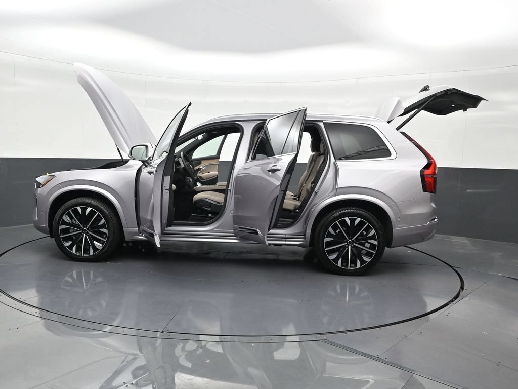 New 2026 Volvo XC90 B6 Plus w/ Protection Package Premier AWD/4WD image 31