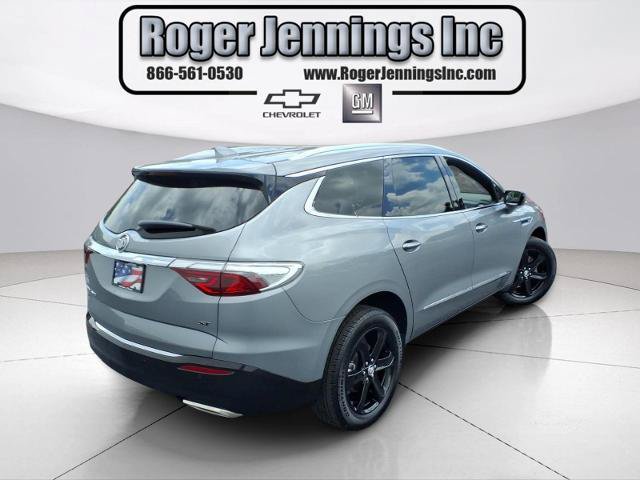 Used 2024 Buick Enclave Essence w/ Sport Touring Edition FWD image 5