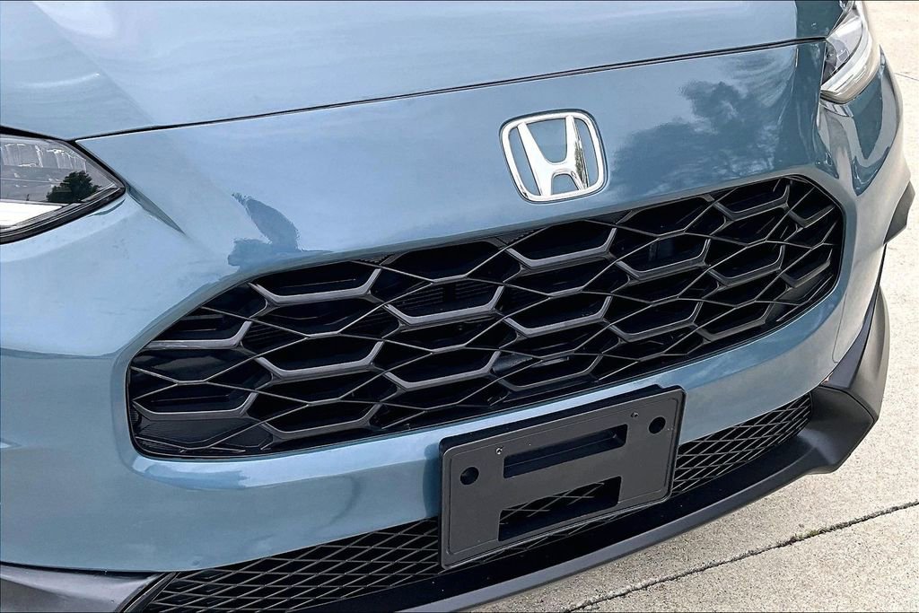Used 2025 Honda HR-V Sport image 28