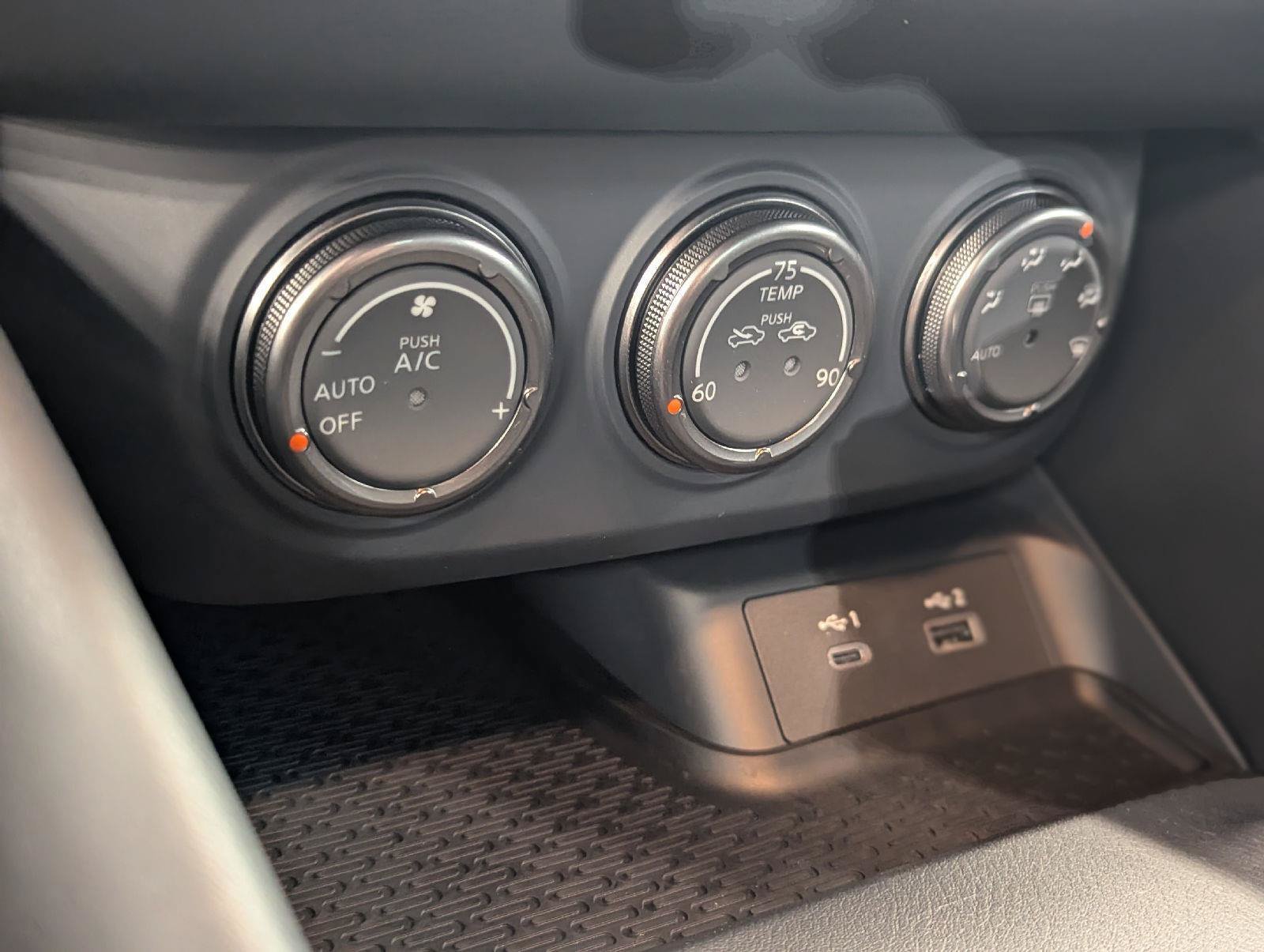 New 2026 Nissan Z Performance w/ Floor Mat Package RWD image 37