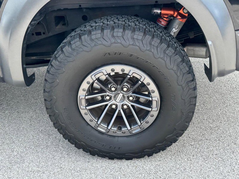 Used 2020 Ford F150 Raptor w/ Equipment Group 802A Luxury AWD/4WD image 7
