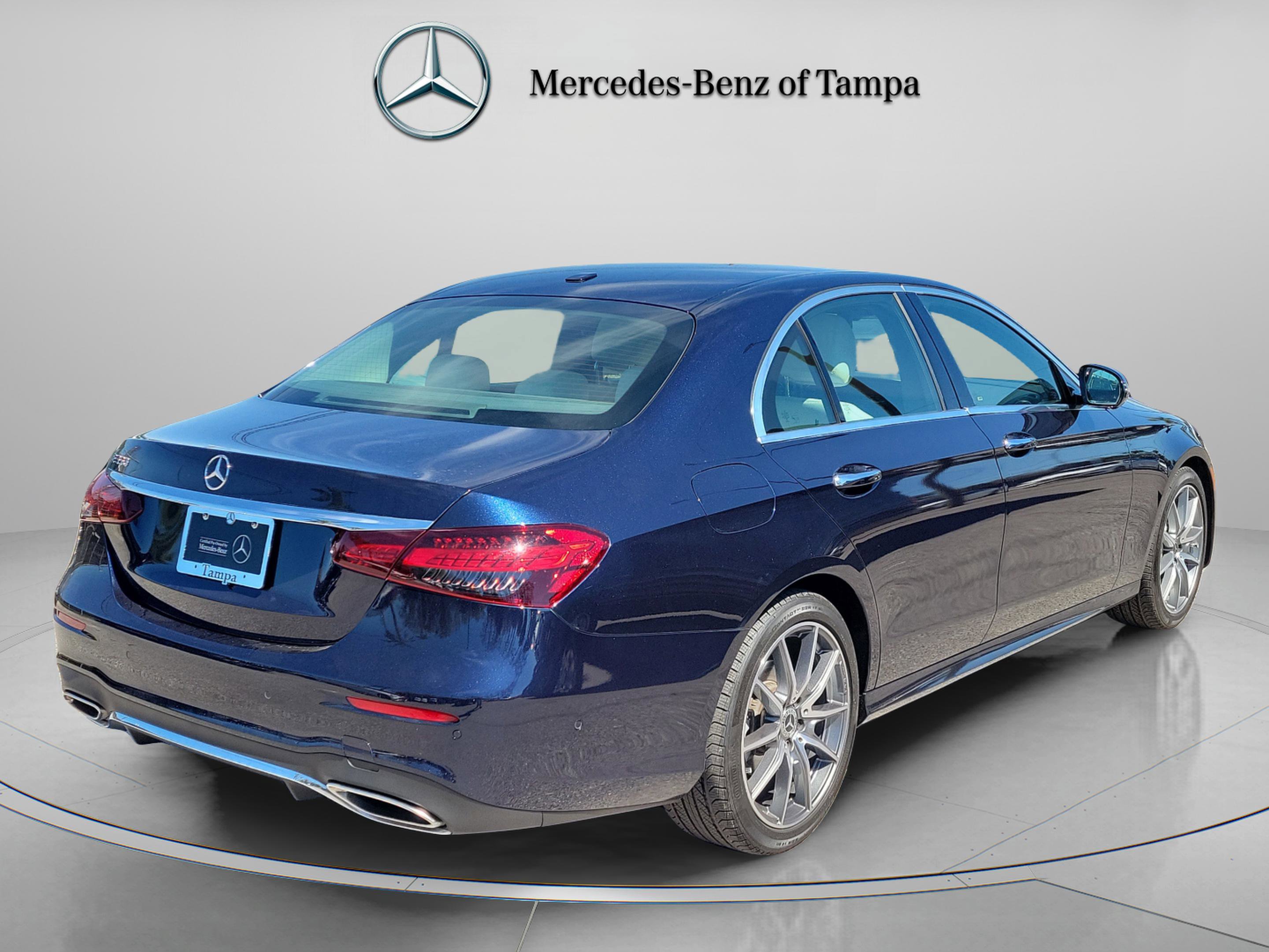 Certified 2022 Mercedes-Benz E 350 Sedan image 4