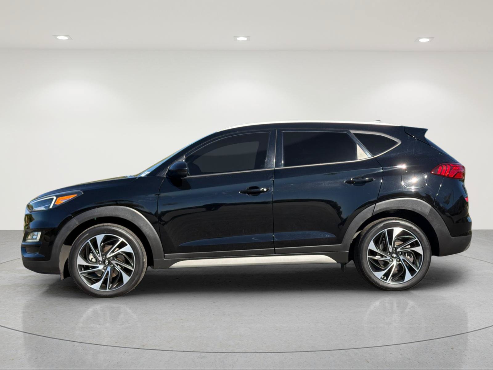 Used 2020 Hyundai Tucson Sport w/ Cargo Package AWD/4WD image 2