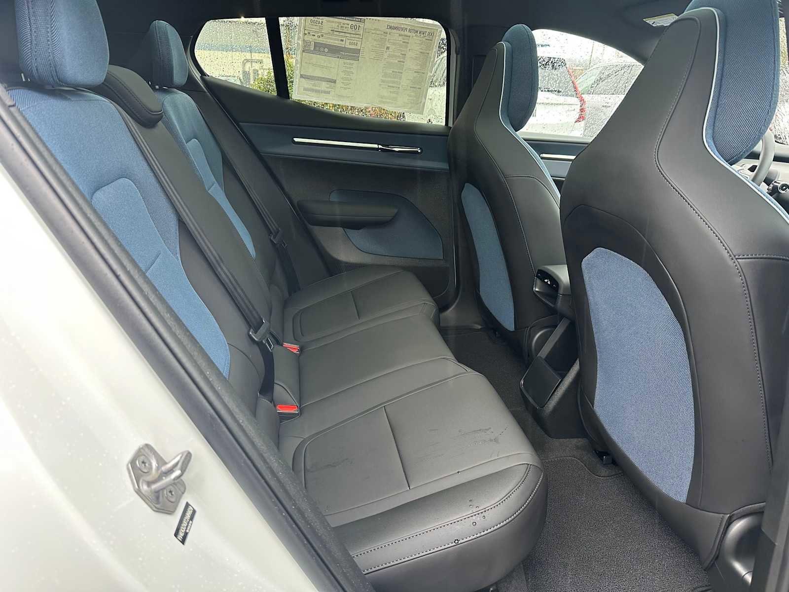 New 2026 Volvo EX30 Plus w/ Protection Package Premier AWD/4WD image 12