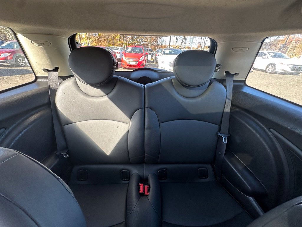 Used 2013 MINI Cooper Hardtop FWD image 25