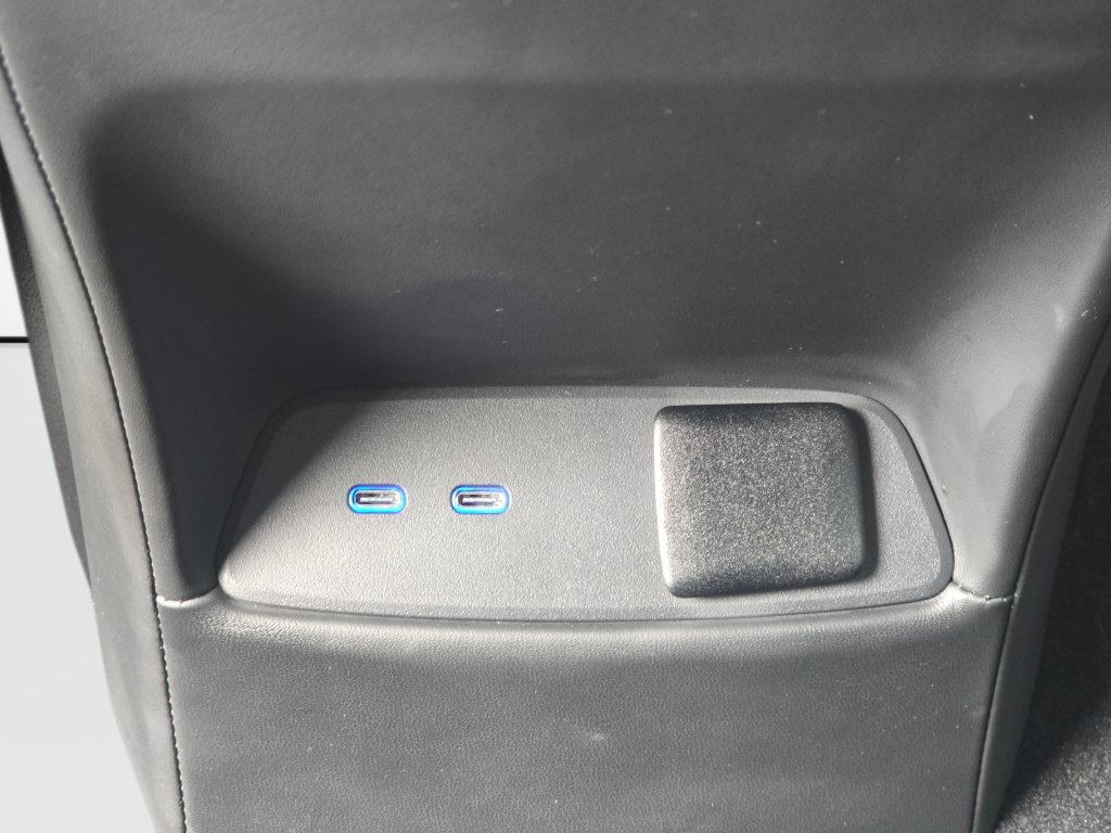 Used 2025 Mercedes-Benz G 63 AMG 4MATIC image 18