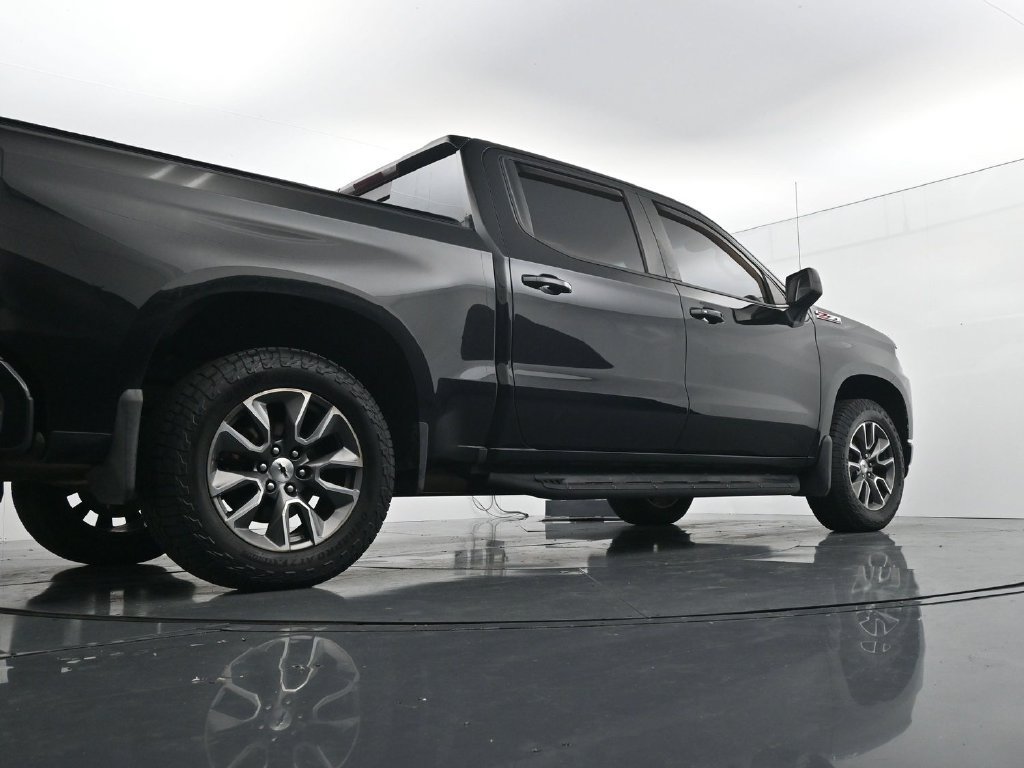 Used 2020 Chevrolet Silverado 1500 RST AWD/4WD image 37