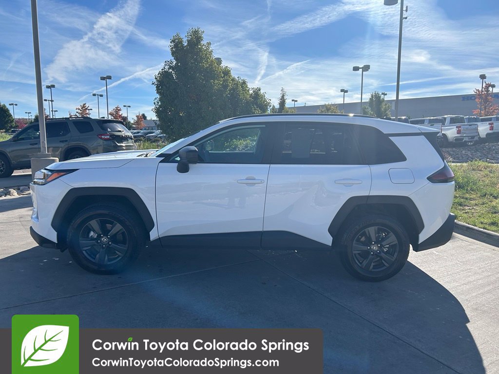 Used 2026 Toyota RAV4 LE AWD/4WD image 4