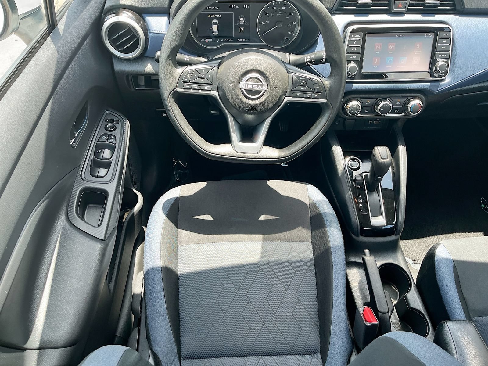 Used 2023 Nissan Versa SV w/ Trunk Package FWD image 20