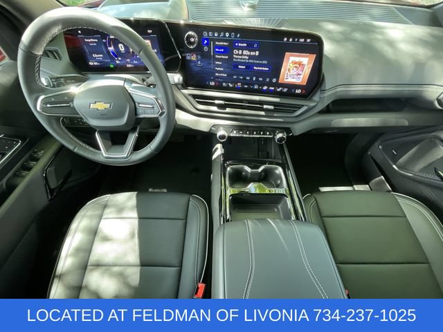 Used 2025 Chevrolet Silverado EV LT AWD/4WD image 19