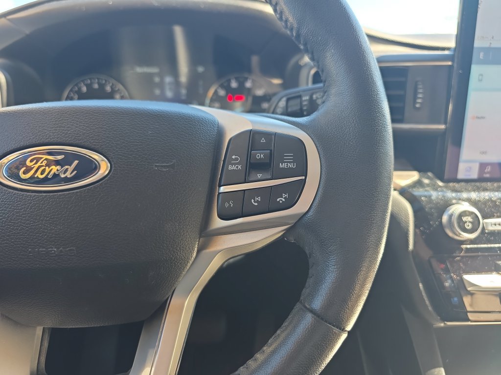Certified 2023 Ford Explorer Limited w/ Limited Technology Package AWD/4WD image 28