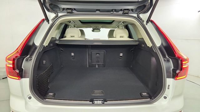 New 2026 Volvo XC60 T8 Ultra w/ Climate Package PRO AWD/4WD image 41