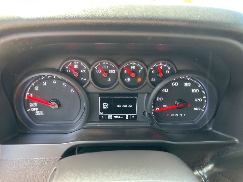 Used 2024 Chevrolet Silverado 1500 Custom Trail Boss w/ LPO, Dark Essentials Package AWD/4WD image 19