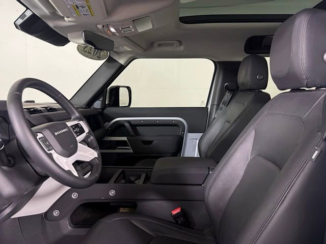 Certified 2023 Land Rover Defender 90 S image 6