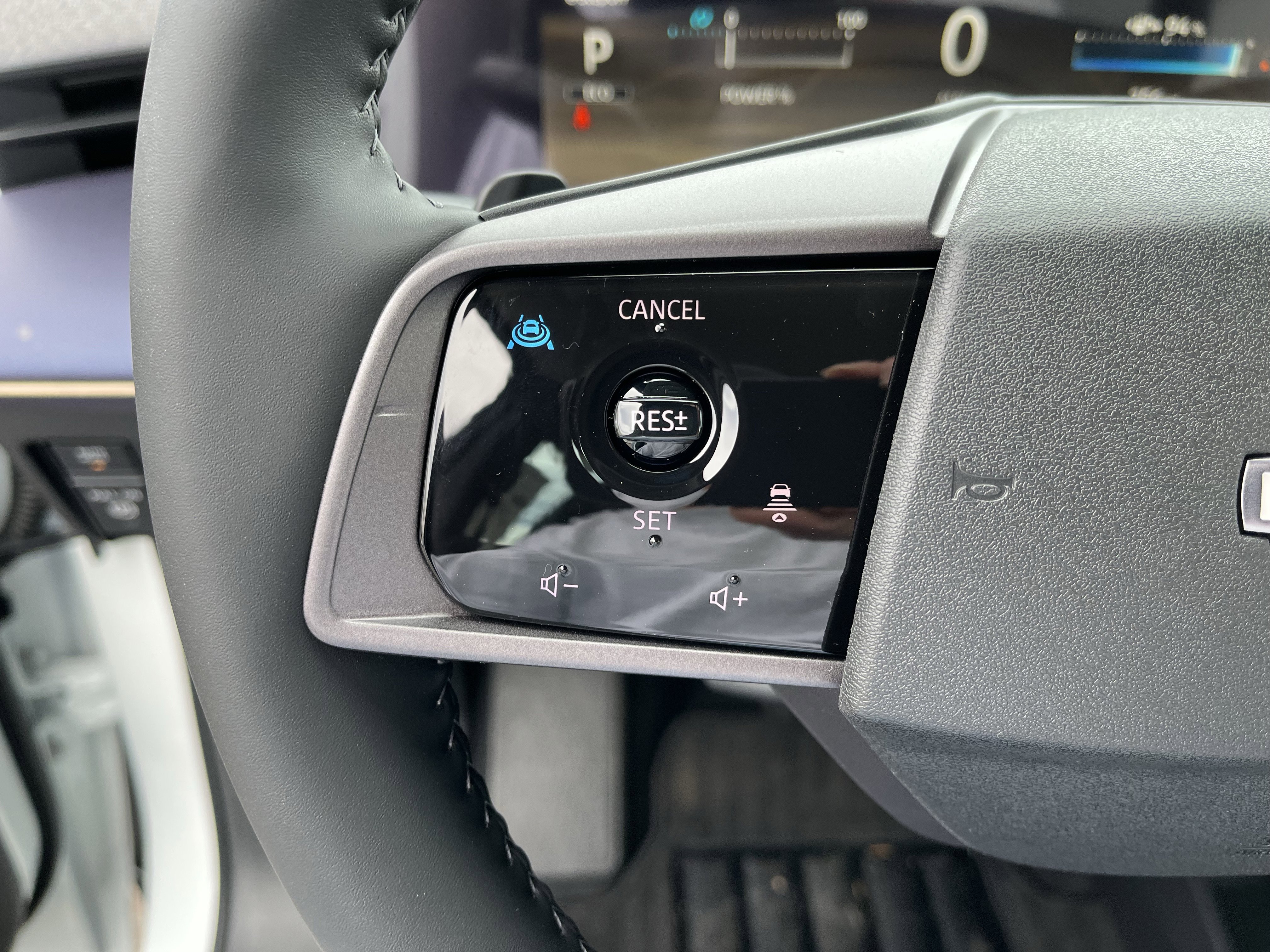 New 2026 Nissan Leaf SV+ w/ Floor Mat Package (SV+) image 14