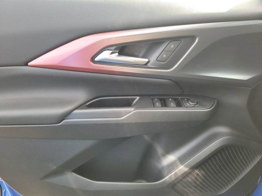 New 2026 Chevrolet Equinox EV RS image 21