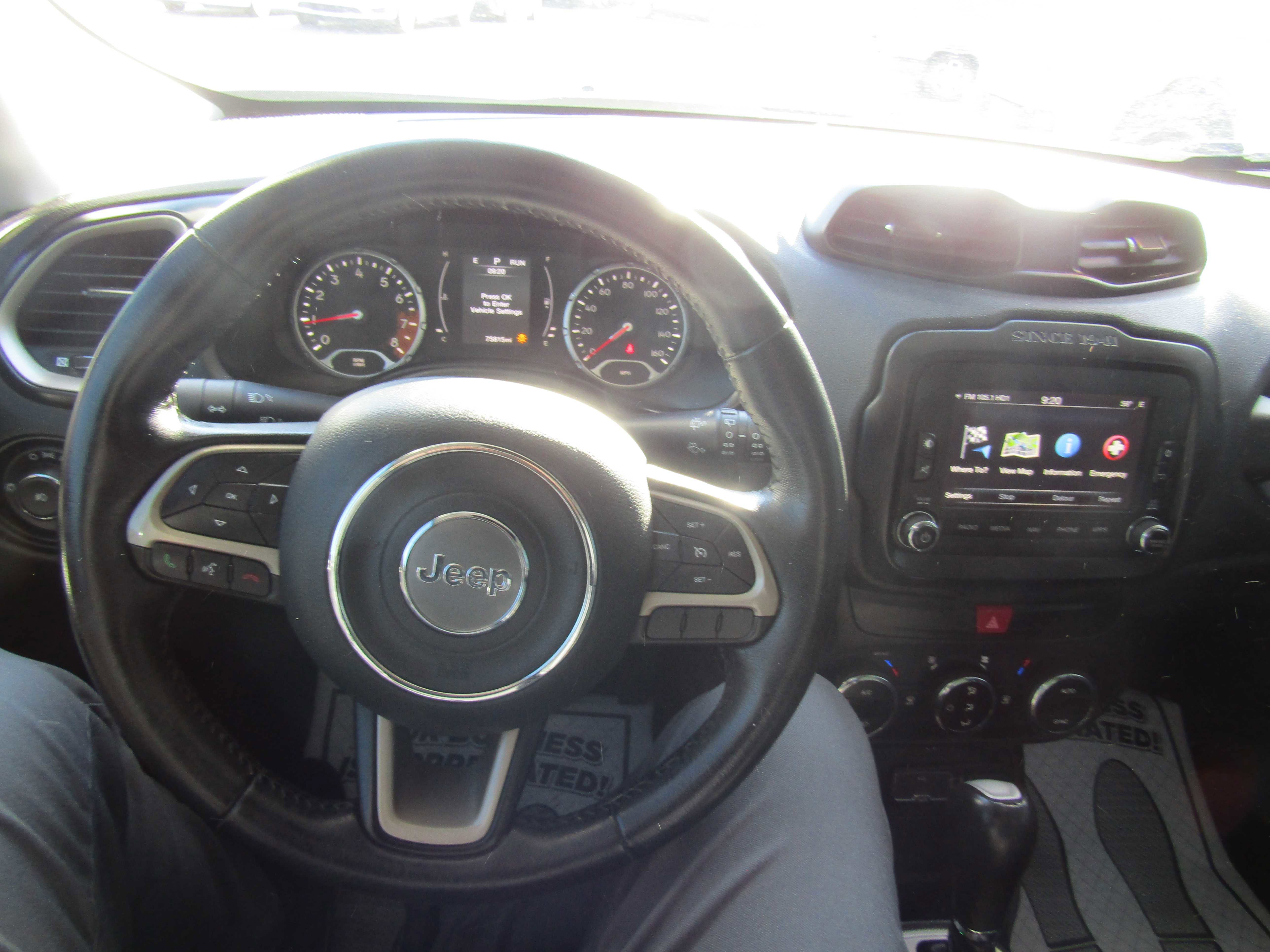 Used 2016 Jeep Renegade 75th Anniversary image 16