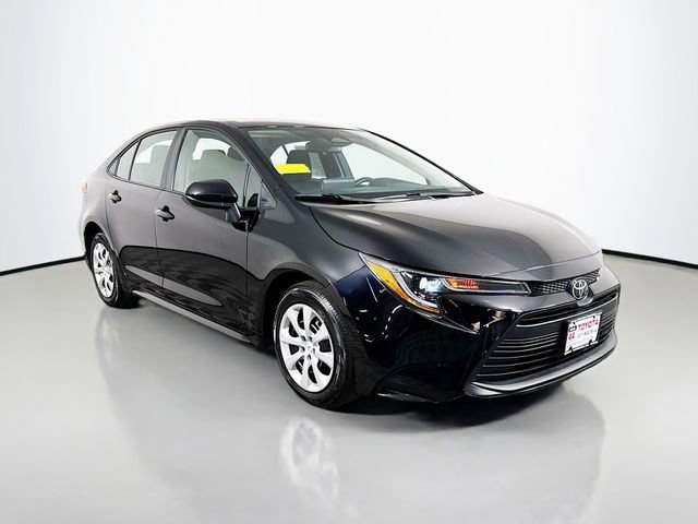 Certified 2025 Toyota Corolla LE image 10