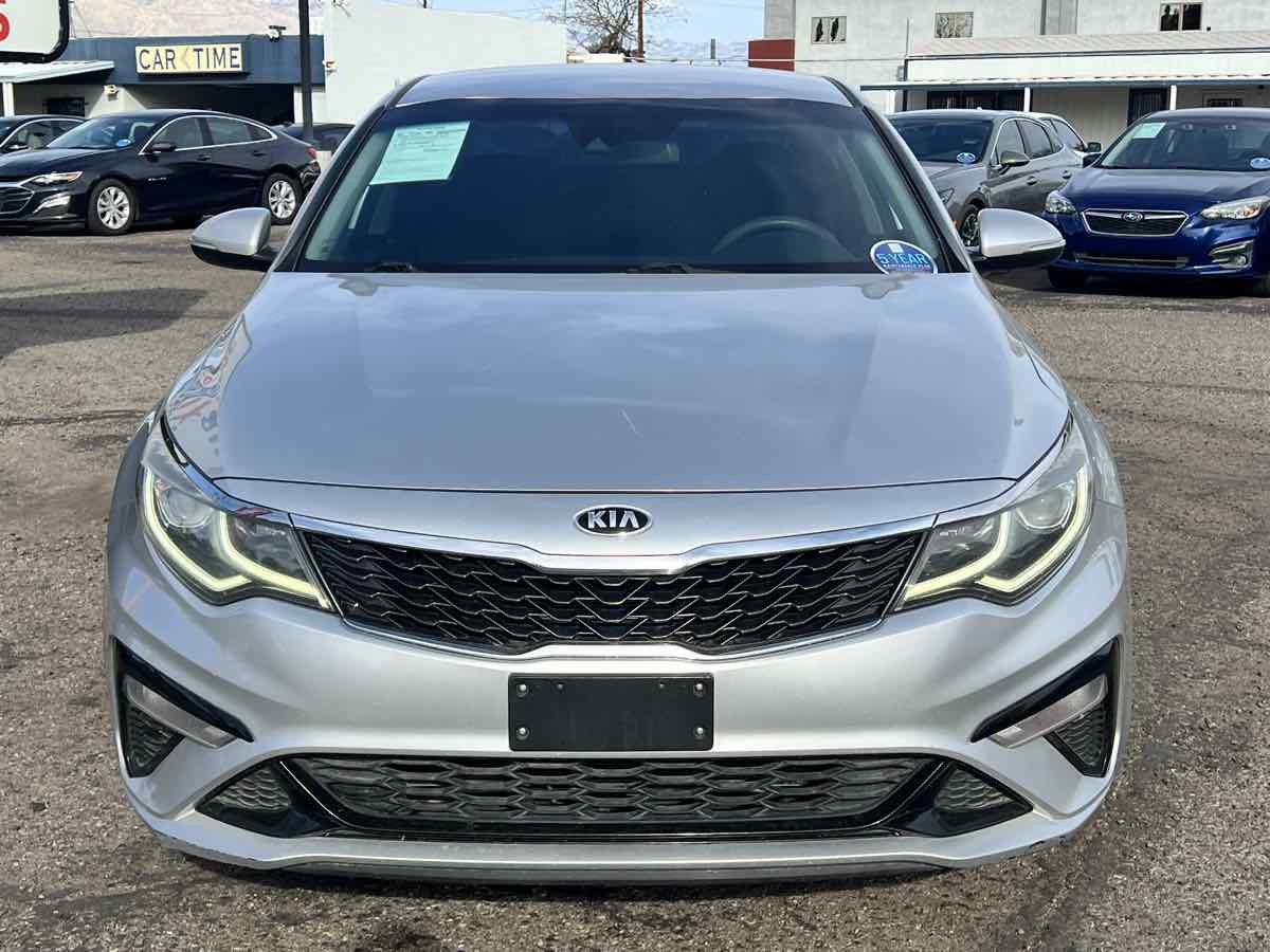 Used 2020 Kia Optima LX image 2