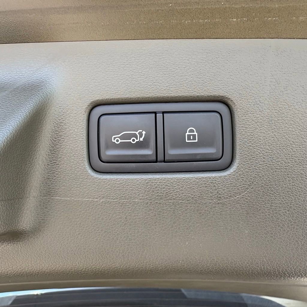 Used 2025 Hyundai Santa Fe Calligraphy image 14