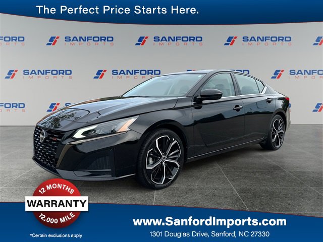 Used 2023 Nissan Altima 2.5 SR image 1
