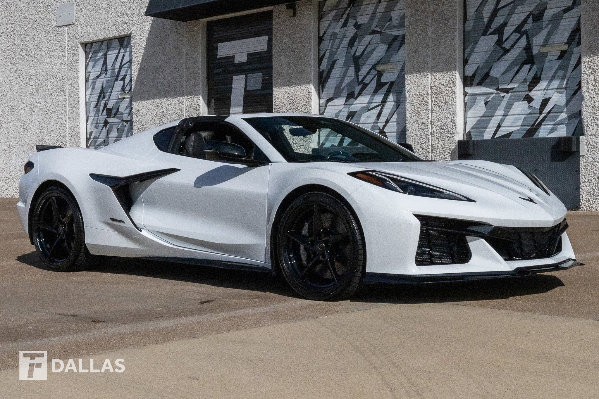 Used 2025 Chevrolet Corvette E-Ray w/ Battery Protection Package image 18