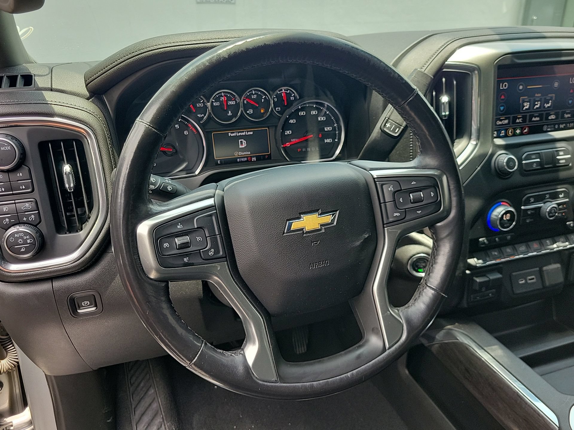 Used 2021 Chevrolet Silverado 1500 LTZ w/ Z71 Off-Road Package AWD/4WD image 23