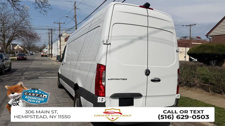 Used 2024 Mercedes-Benz eSprinter 170 Cargo image 7