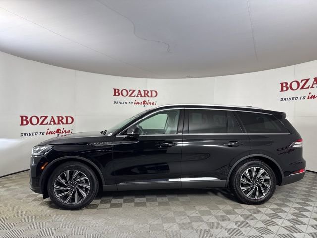New 2026 Lincoln Aviator 2WD image 4