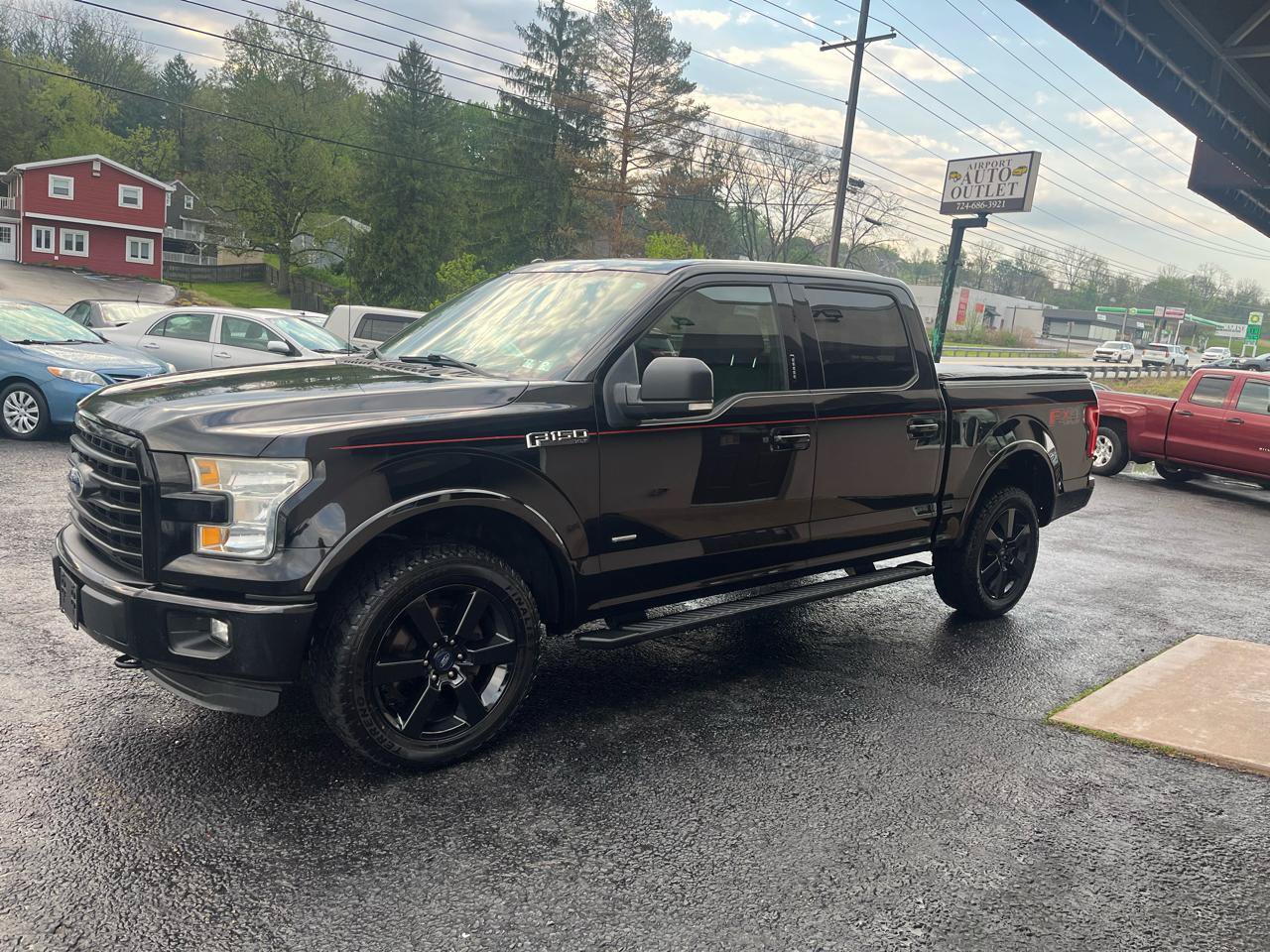Used 2016 Ford F150 XLT w/ Equipment Group 302A Luxury AWD/4WD image 10